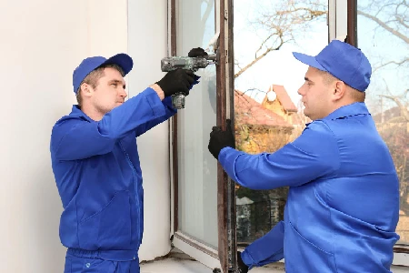 Residential Broken Glass Repair Solutions in Chicago, IL